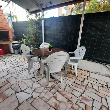 Дом отдыха Casa Lagoa Albufeira *