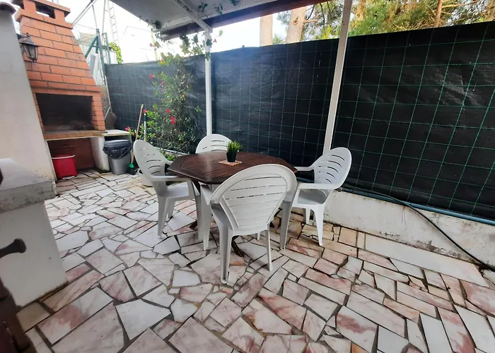 Дом отдыха Casa Lagoa Albufeira *